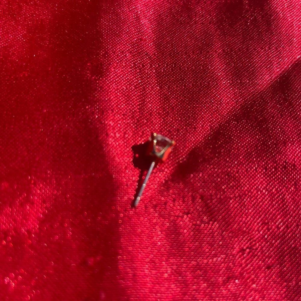 Lab simulated diamond earring - Picture 7 of 11